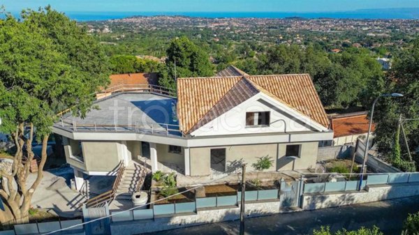 casa indipendente in vendita a Viagrande