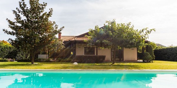 casa indipendente in vendita a Viagrande