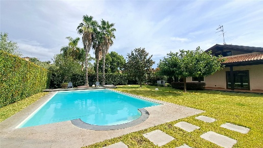 casa indipendente in vendita a Viagrande