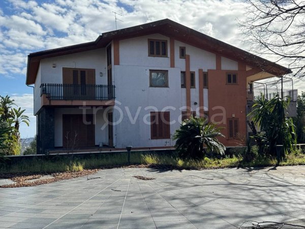 casa indipendente in vendita a Viagrande