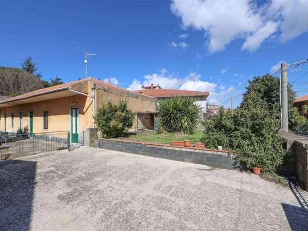 casa indipendente in vendita a Viagrande