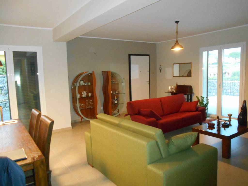 casa indipendente in vendita a Viagrande