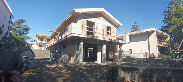 casa indipendente in vendita a Viagrande