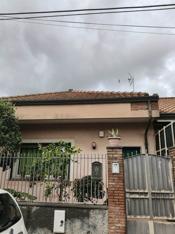 casa indipendente in vendita a Viagrande