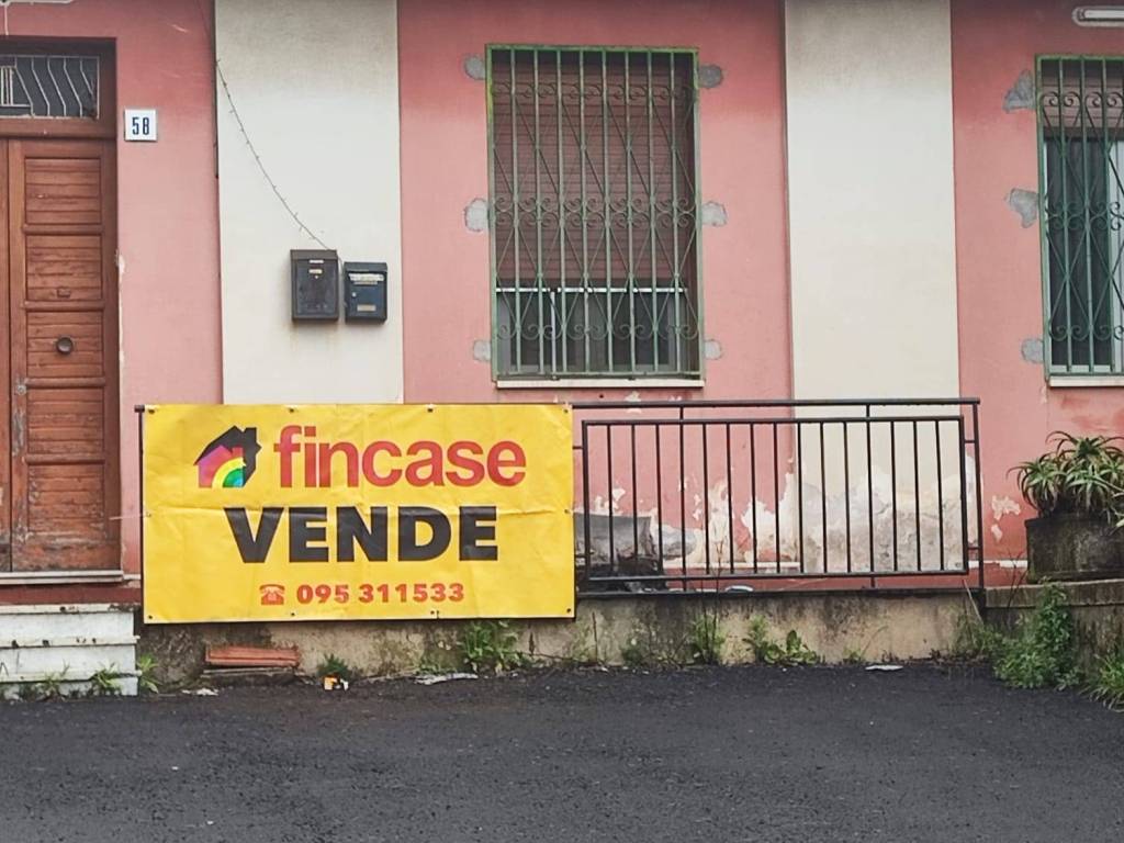casa indipendente in vendita a Viagrande