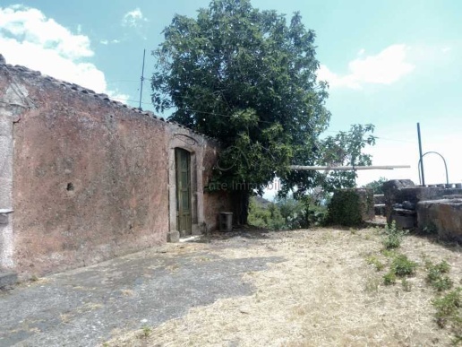 casale in vendita a Viagrande