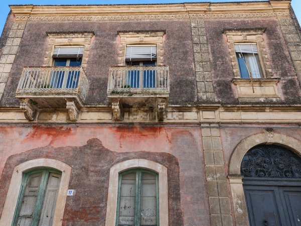 casa indipendente in vendita a Viagrande