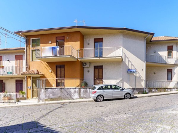 appartamento in vendita a Viagrande