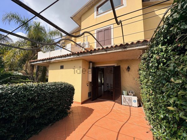 casa indipendente in vendita a Viagrande