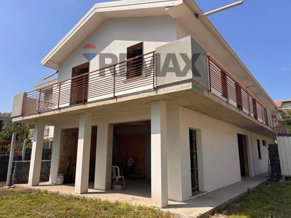 casa indipendente in vendita a Viagrande