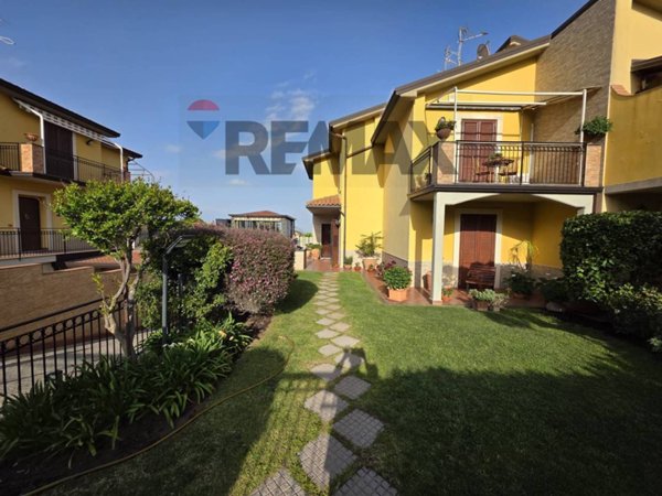 casa indipendente in vendita a Viagrande