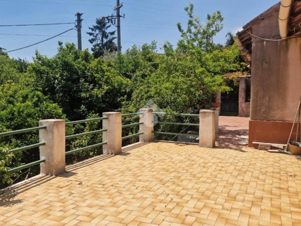 casa indipendente in vendita a Viagrande
