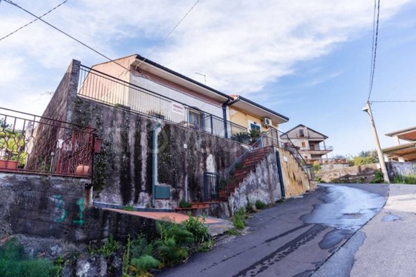 casa indipendente in vendita a Viagrande