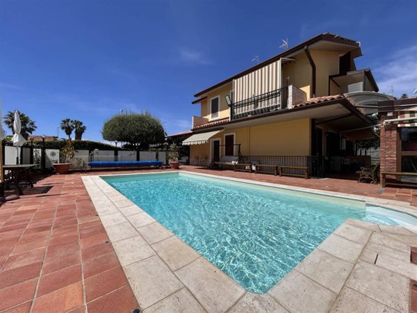 casa indipendente in vendita a Viagrande