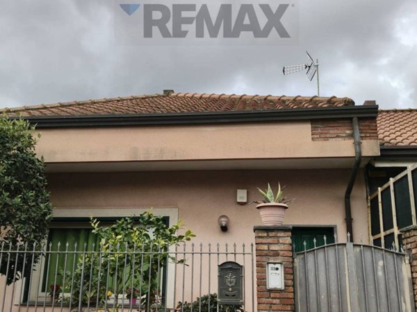 casa indipendente in vendita a Viagrande