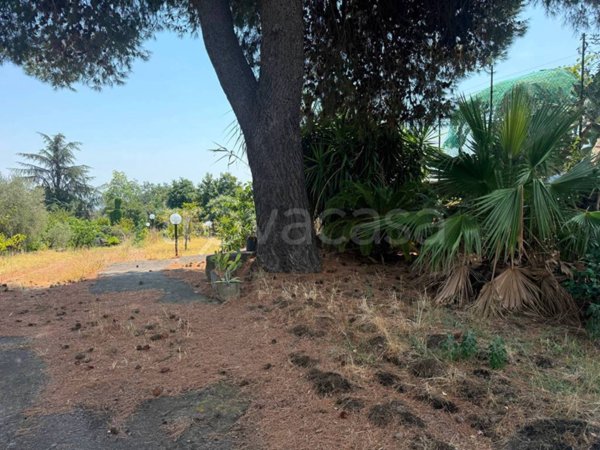 casa indipendente in vendita a Viagrande