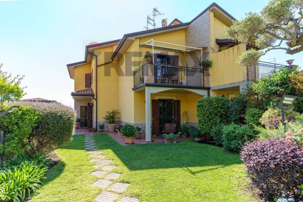 casa indipendente in vendita a Viagrande