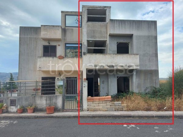 casa indipendente in vendita a Vizzini