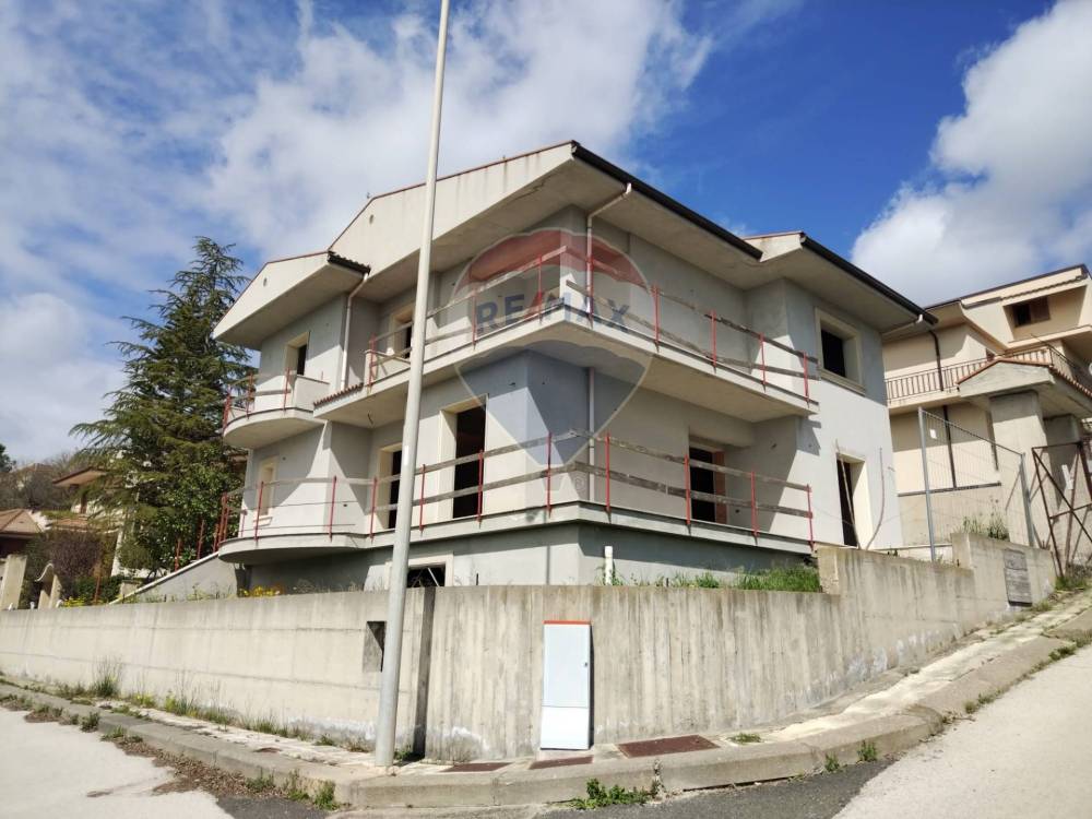 casa indipendente in vendita a Vizzini