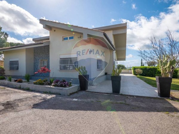 casa indipendente in vendita a Vizzini