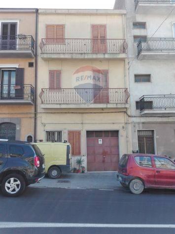 casa indipendente in vendita a Vizzini