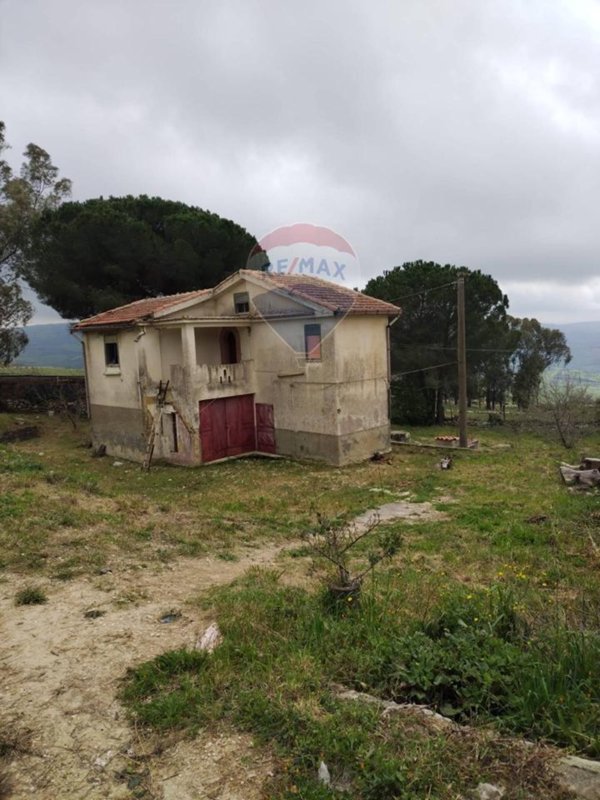 casa indipendente in vendita a Vizzini