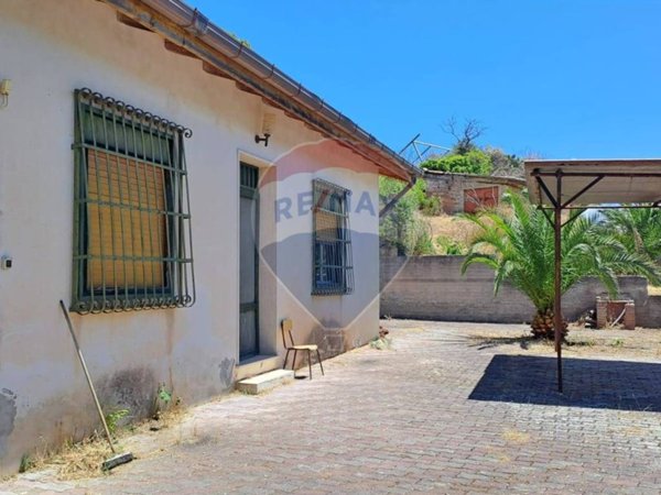 casa indipendente in vendita a Vizzini