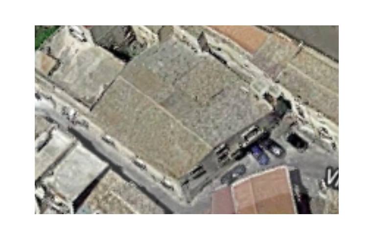 pentavano in vendita a Vizzini