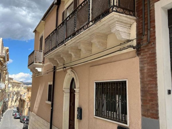 appartamento in vendita a Vizzini