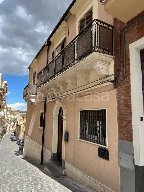 appartamento in vendita a Vizzini