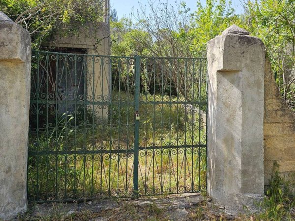 casa indipendente in vendita a Vizzini in zona Vizzini Scalo