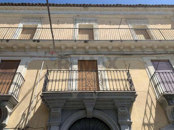 casa indipendente in vendita a Vizzini