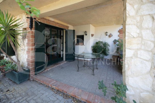 casa indipendente in vendita a Vizzini in zona Vizzini Scalo