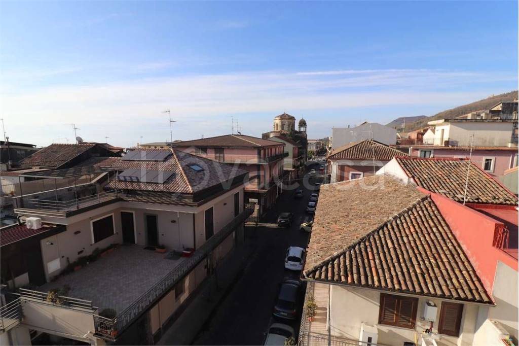 appartamento in vendita a Zafferana Etnea