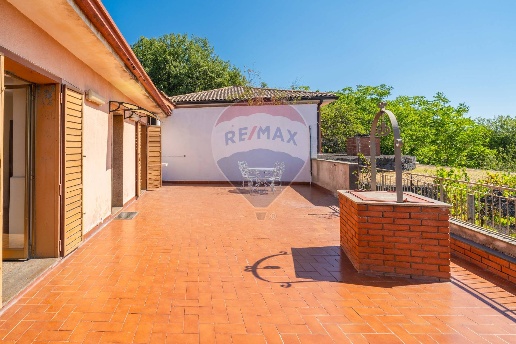 casa indipendente in vendita a Zafferana Etnea