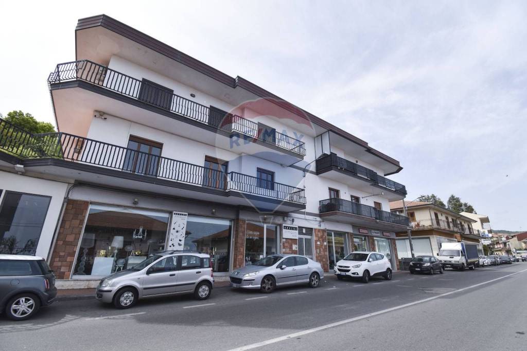 appartamento in vendita a Zafferana Etnea
