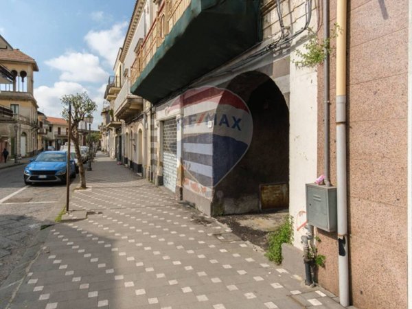 casa indipendente in vendita a Zafferana Etnea