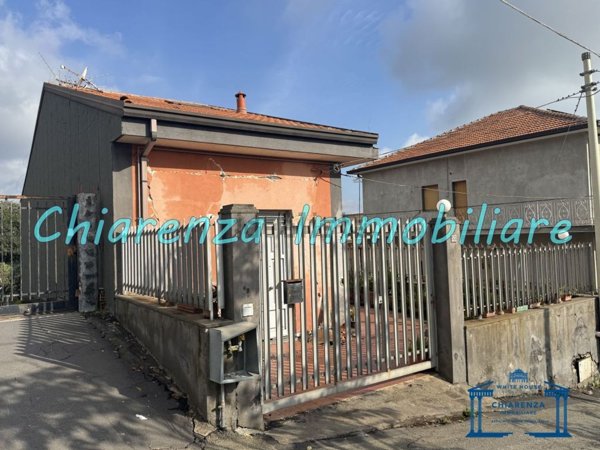 appartamento in vendita a Zafferana Etnea in zona Fleri