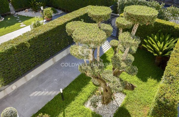 casa indipendente in vendita a Zafferana Etnea in zona Fleri