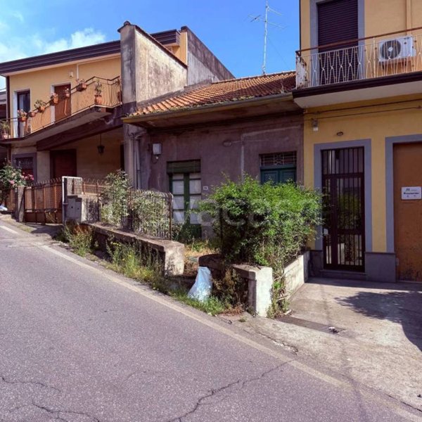 casa indipendente in vendita a Zafferana Etnea