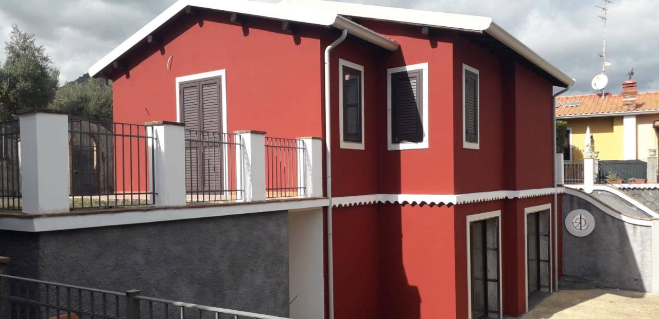 casa indipendente in vendita a Zafferana Etnea