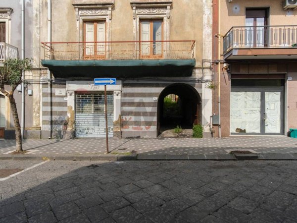 casa indipendente in vendita a Zafferana Etnea