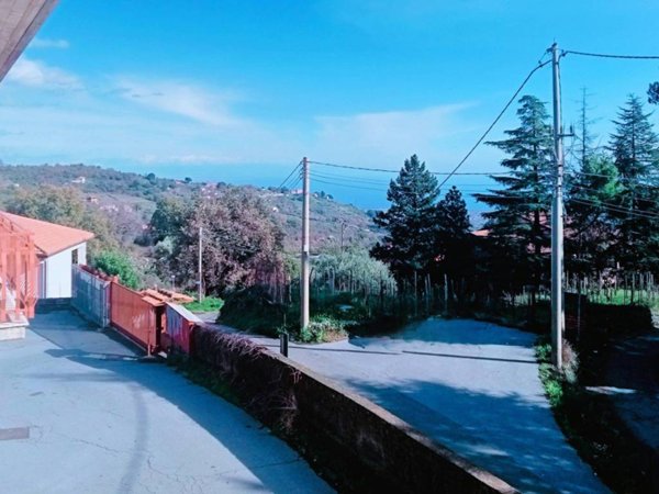 casa indipendente in vendita a Zafferana Etnea