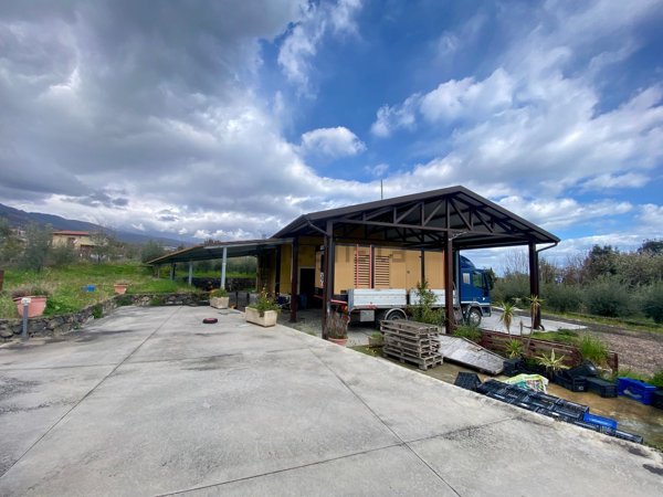 terreno edificabile in vendita a Zafferana Etnea