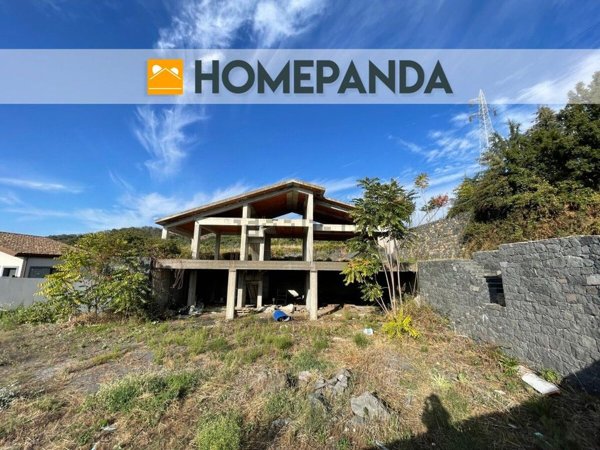 casa indipendente in vendita a Zafferana Etnea