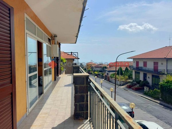 appartamento in vendita a Zafferana Etnea