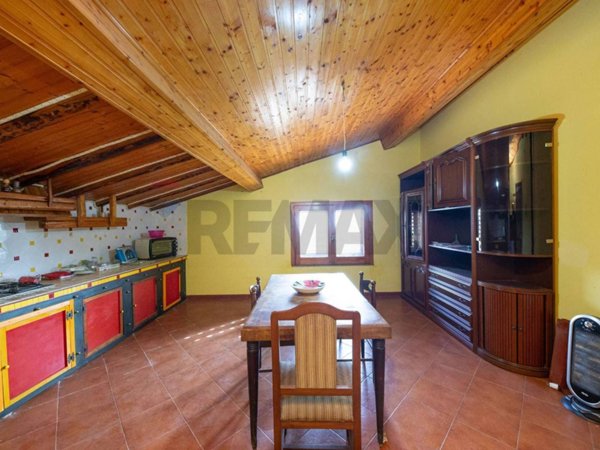 casa indipendente in vendita a Zafferana Etnea