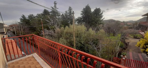 appartamento in vendita a Zafferana Etnea in zona Fleri