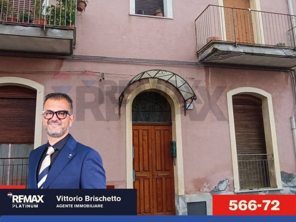 casa indipendente in vendita a Zafferana Etnea