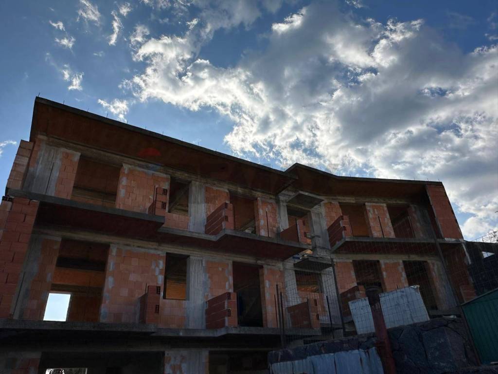 casa indipendente in vendita a Zafferana Etnea